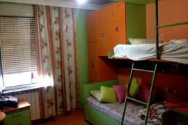 Apartament 3+1 Parku i Autobuzave, Sale