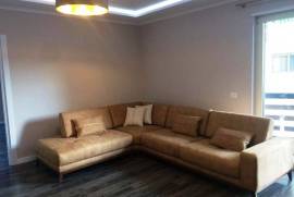 Apartament 2+1, Rruga e Barrikadave, Huren