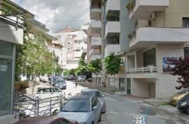 Apartament ne shitje te Kodrra e diellit, Πώληση