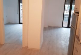 APARTAMENT ME QIRA 1+1 PRANE 21 DHJETORIT , Qera