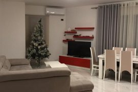 APARTAMENT ME QIRA 2+1, UNAZA E RE , Alquiler