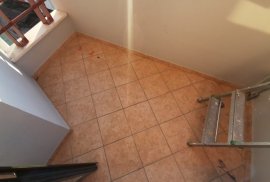 Jepet me Qera Apartament 123m2 2+1+2 me vend Parki, Ενοικίαση