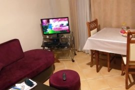 Shitet apartament 2+1 61,000 euro 75 m2 te xhomlli, Sale