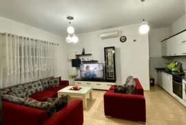 Jepet me Qera Apartament 200m2, 2+1+2 VEND PARKIM , Qera