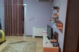 APARTAMENT ME QIRA 2+1  PRANE SPITALIT AMERIKAN 2 , Affitto