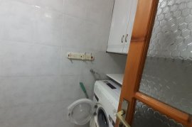 JEPET ME QIRA SHTËPI PRIVATE, KORÇË, Huren