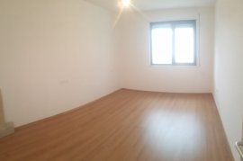 Ambient 2+1 (120 m2) per Zyra, i Investuar- 21SH, Ενοικίαση