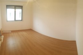 Ambient 2+1 (120 m2) per Zyra, i Investuar- 21SH, Miete