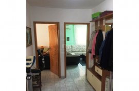 Shitet Apartament 2+1 tek Brryli, Πώληση