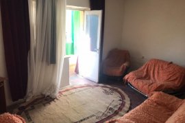 APARTAMENT ME QIRA 1+1 TE MYSLYM SHYRI, Ενοικίαση