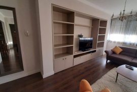 Jepet me Qera Apartament 123m2 2+1+2 me vend Parki, Ενοικίαση