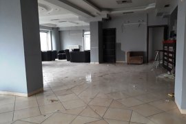 Jepet me qira ambjent biznesi duplex., Ενοικίαση