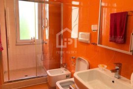 APARTAMENT 2+1+1 POST PARKIMI ZONA GARDA , Alquiler