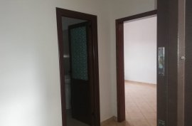 SHITET APARTAMENT 1+1 NË LAGJEN GAFURR MUÇO, LUSHN, Shitje