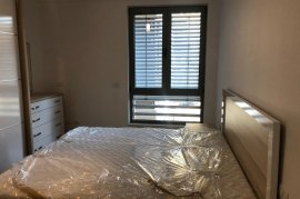 APARTAMENT 2+1 PER QIRA ,BLLOK, Qera