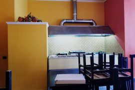 Jepet me qira bar-restorant 45 m² , Ενοικίαση