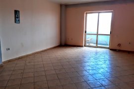 SHITET APARTAMENT 1+1, KORÇË, Venta