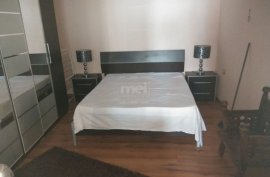 Jeper me Qira Apartament 1+1 tek Rruga e Elbasanit, Miete