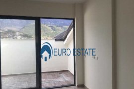 Tirane, shes apartament 3+1, 48.500 Euro, Tufine, Shitje