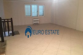 Tirane, shes Vile 4 Kateshe me Pishine 945 m² TEG, Venta