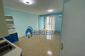 Tirane shes apartament 2+1, 73.500 Euro Unaza e Re, Venta
