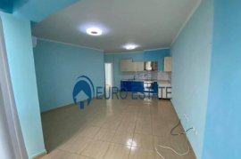 Tirane shes apartament 2+1, 73.500 Euro Unaza e Re, Shitje