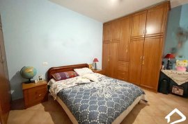 Shitet Apartament 2+1 , Venta