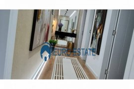 Tirane shes apartament 2+1, 184.000 Euro Ish Eksp., Sale