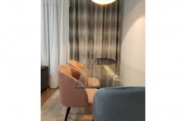 Ali Dem jepet me qira apartament 1+1, Ενοικίαση