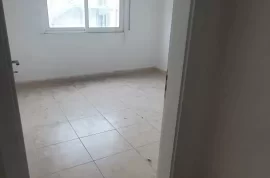 Shitet Apartament 2+1 me hipoteke.. Inxhinieria..!, Sale