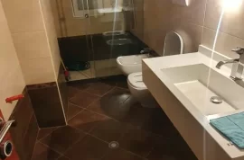 Shitet apartament 2+1+Garazh me Hipoteke... Fresk., Shitje