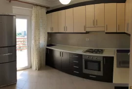 Apartament 2+1 me qira ne 