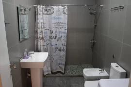 Apartament 2+1 me qira prane 21 Dhjetorit, Ενοικίαση