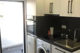 Jepet me qera apartament 1+1, Ενοικίαση