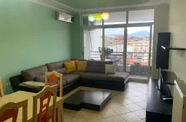 Jepet me qera apartament 1+1, Ενοικίαση