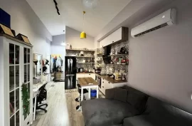 Jepet me qera apartament 2+1, Ενοικίαση