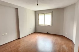 Apartament 2+1 në shitje te “Pallatet Cabej”, Eladás