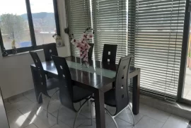 Apartament 3+1 me qira prane 21 Dhjetorit, Qera