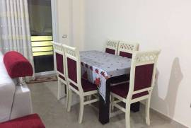 Apartament 2+1, Liqeni Artifcial, Location