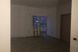 Apartament 2+1, Shitje