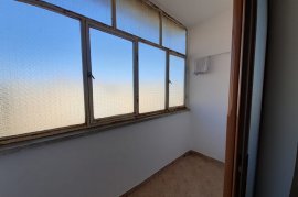 SHITET APARTAMENT NË LAGJEN 16, KORÇË, Shitje