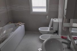 Apartament  2+1+2WC (21 Dhjetor) Ndertim Cilesor, Location