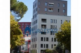 Tirane, shes ambjent biznesi Kati 2, 125 m² 