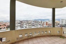 Apartament i Ri - 1+1+Ballkon (Kristal Center), Vente