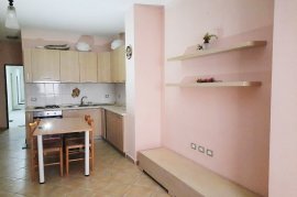 Apartament i Madh 2+1 tek Kop. Botanik , Alquiler