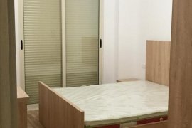 Jepet apartament me qera 1+1 tek rruga e kavajes , Qera