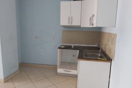 Apartament 1+1 (Kthesa e Kamzes) Pallat i Ri , Πώληση