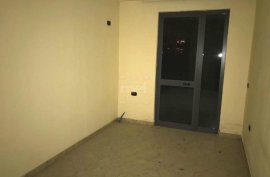 Tek Kompleksi Grand shitet apartament 2+1+2, Πώληση