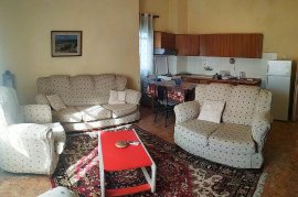 Apartament 1+1 tek Stacioni i Trenit (Afer Qendres, Ενοικίαση