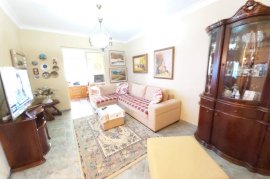 Shitet Apartament 3+1(Rr.e Durresit - Shpresa AL), Venta